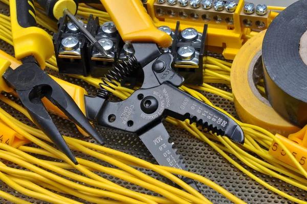 Quality Electrician Service for Indoor and Outdoor Needs