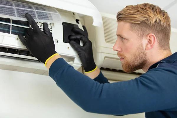 Professional AC Installation in Woodland Hills for Every Home