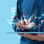 Stocks Trading App with Live Prices and Smart Investment Tools