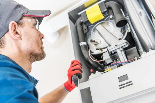 Professional Furnace Troubleshooting and Repair in Henderson